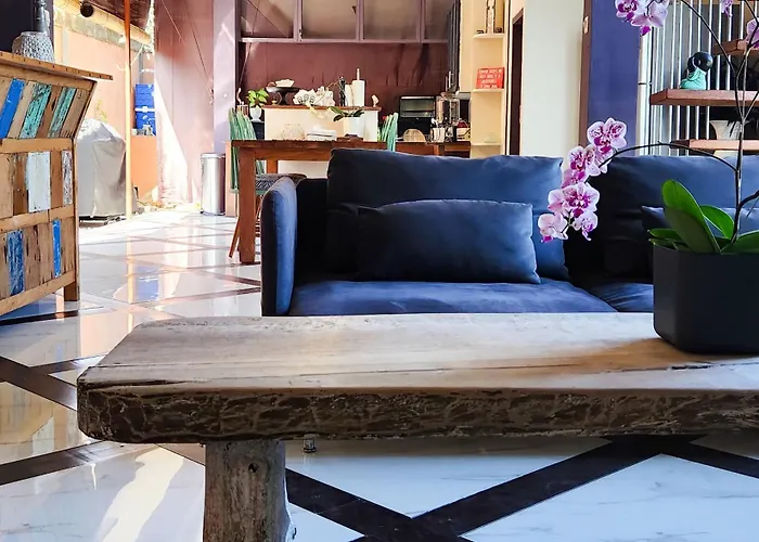 Ferienhaus Serai House 2br Cozy Kerobokan